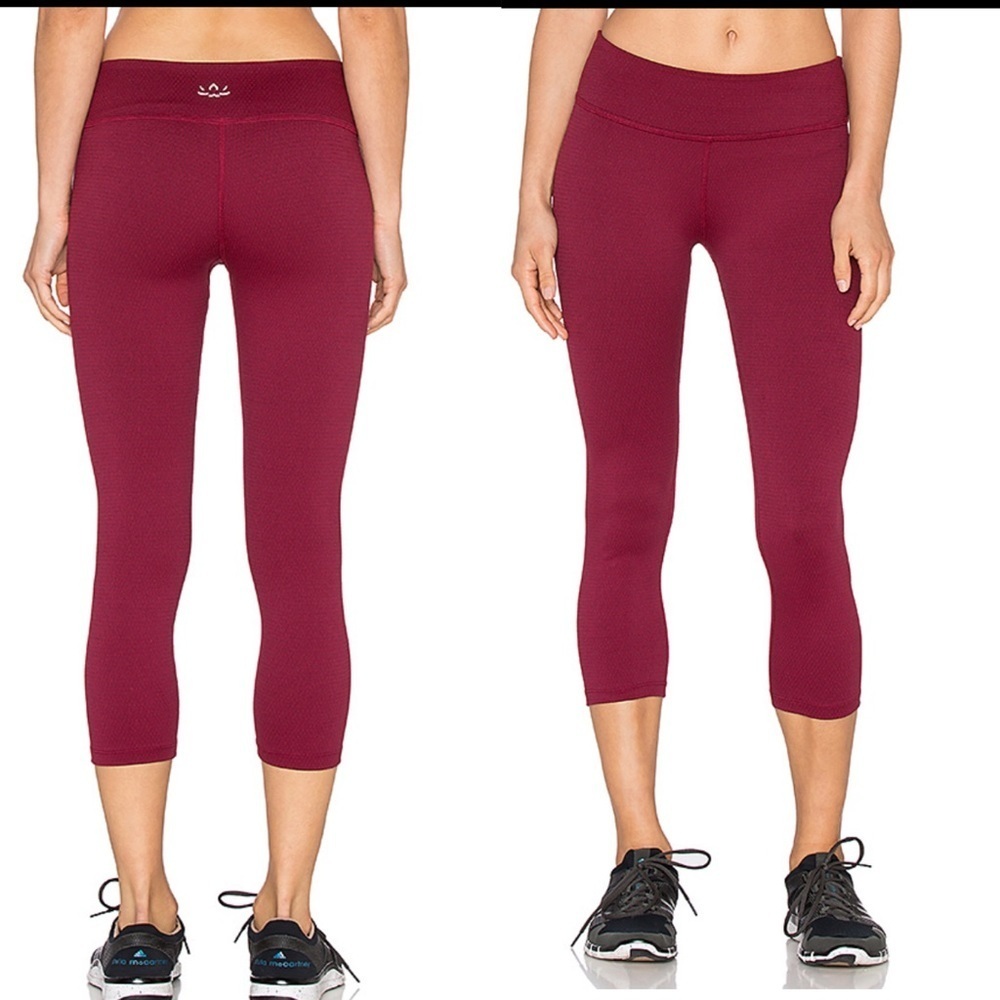 Beyond Yoga Capri leggings
